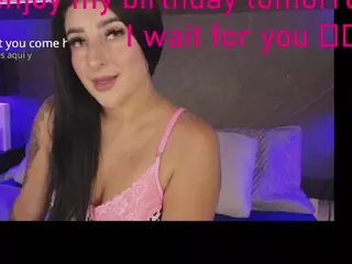 Linoshka's Live Sex Cam Show