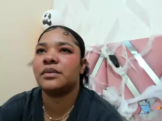 Moana-Nadai's Live Sex Cam Show