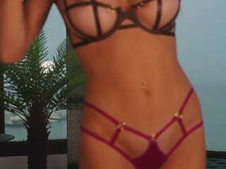 katyerave Live Webcam on CamSoda