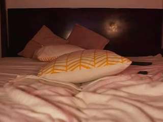 Cumshow-Think you can handle me all night? [946 tokens remaining]