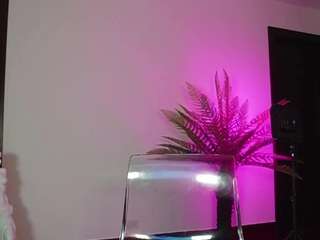 katyerave from CamSoda is Freechat