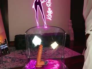 katyerave from CamSoda is Freechat