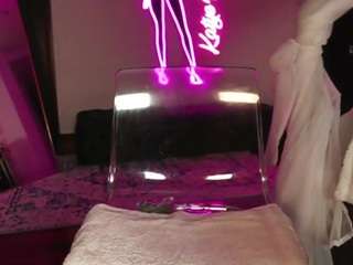 katyerave from CamSoda is Freechat