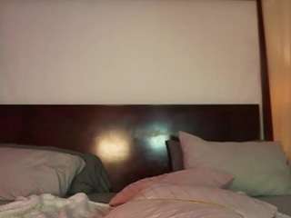 Live webcam model katyerave on Soda Cams