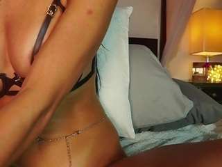 Live webcam model katyerave on Soda Cams