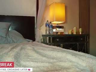 katyerave Live Webcam on CamSoda