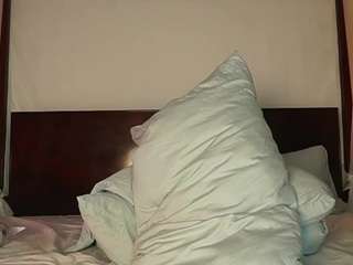 Live webcam model katyerave on Soda Cams