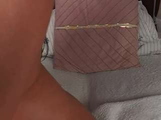 Live webcam model katyerave on Soda Cams