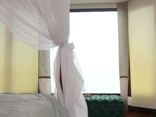 cumshow:Let’s get dirty and celebrate the weekend  early. [949 tokens remaining]