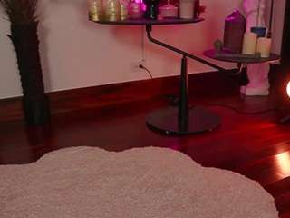 katyerave Live Webcam on CamSoda