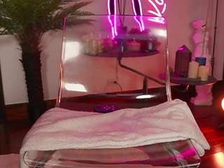 katyerave Live Webcam on CamSoda