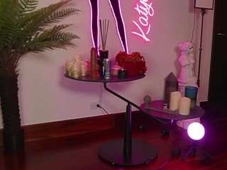 katyerave Live Webcam on CamSoda