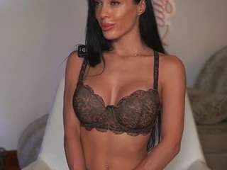 katyerave Live Webcam on CamSoda