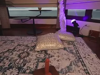 KatyeRave's Live Sex Cam Show