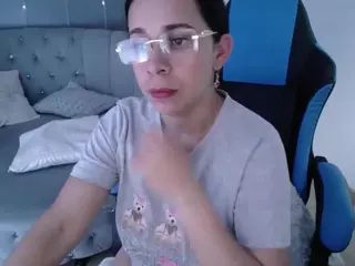 marthmaya's Live Sex Cam Show