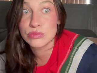 Live webcam model savvvannaxo on Soda Cams