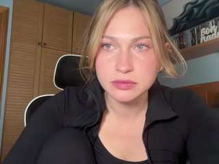 savvvannaxo Live Webcam on CamSoda