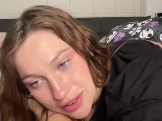 Savanna's Live Sex Cam Show