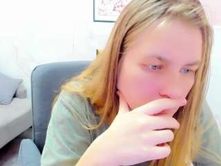 jadesoft from CamSoda