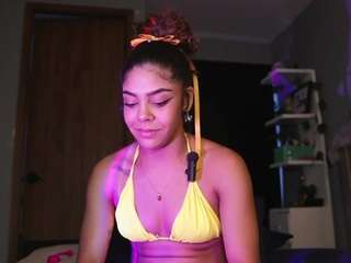 hanna-chris Live Webcam on CamSoda
