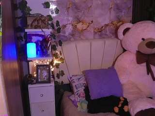 hanna-chris's CamSoda show and profile