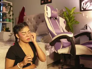 Hanna Chris's Live Sex Cam Show