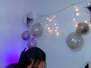 isa-maiden Live Webcam on CamSoda