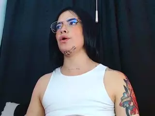 Sweet_Isa's Live Sex Cam Show