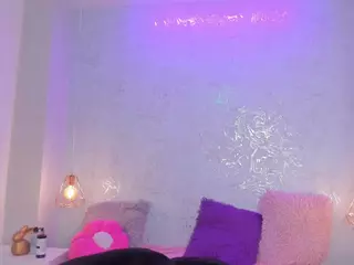 MelissaJordan's Live Sex Cam Show