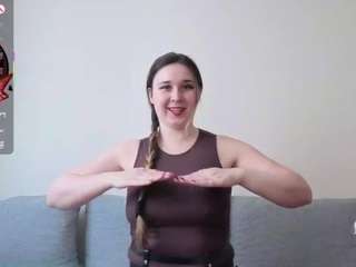 MaryHillx live cam preview