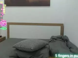 MaryHillx's Live Sex Cam Show