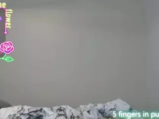 MaryHillx's Live Sex Cam Show