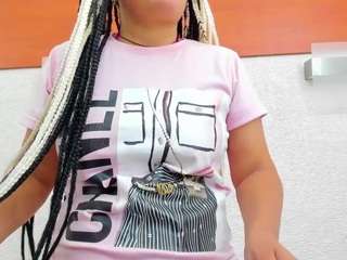 aliicee-green Live Webcam on CamSoda