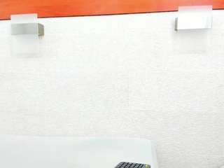 aliicee-green Live Webcam on CamSoda