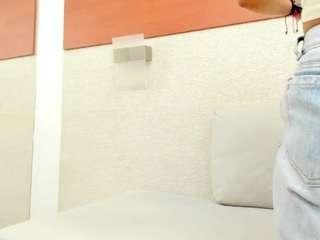 aliicee-green webcam