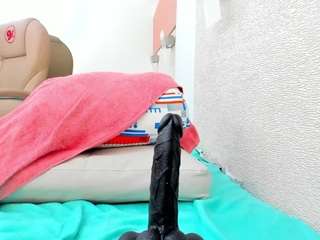 aliicee-green webcam