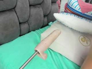 aliicee-green live cam profile