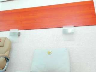 aliicee-green webcam