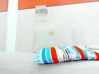 aliicee-green webcam