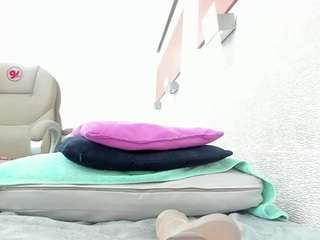 aliicee-green live webcam show