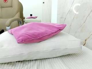 Aliicee-Green live cam preview