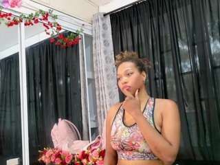 BLACK-ROSSE1