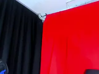 Tifany Parker's Live Sex Cam Show