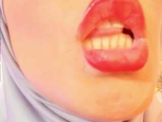 le modèle hanajameela est en webcam porno dans un show sur le site camsoda, il possède les tags suivants: anal,lush,young adult,toys,tattoos,strip,squirter,sexy,pussy,no smoking,no drinking,muscle,mature,lovense,anal toys,gray eyes,fingers,fetish,feet,dildo-or-vibrator