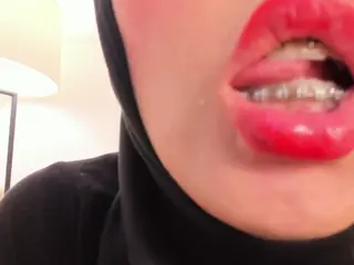 hanajameela's Live Sex Cam Show