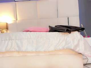 panther-b1ack-oficia... webcam