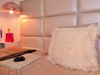  eva-beluccii chat room