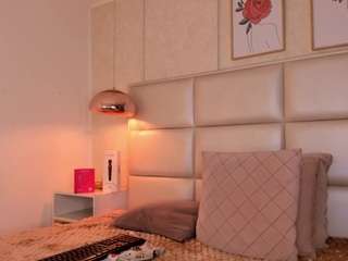 eva-beluccii webcam model