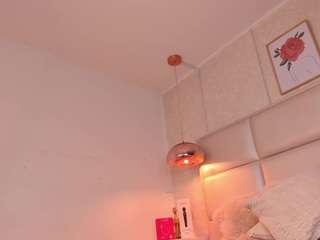 eva-beluccii Live Webcam on CamSoda