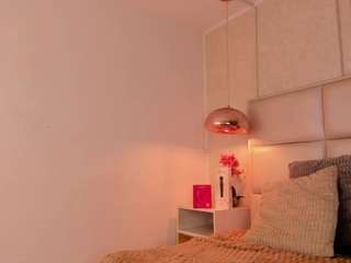 eva-beluccii's live room
